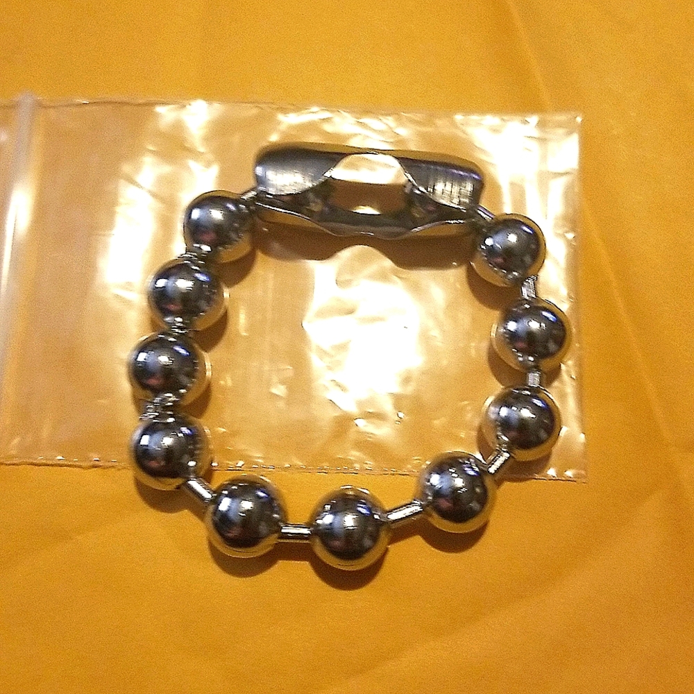 Womens/adults stainless steel bracelet